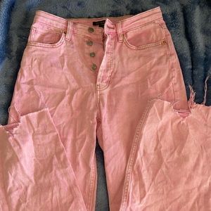 Super cute light pink jeans! I love them so much my butt is just to big for them